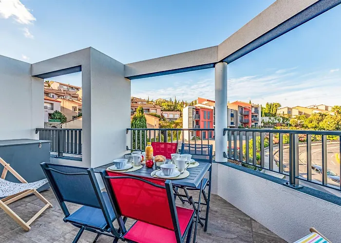 Apartment Les Hauts De Collioure-1 By Interhome